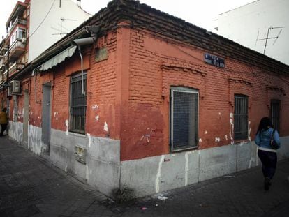 Exterior del inmueble de la calle de Peironcely, 10.