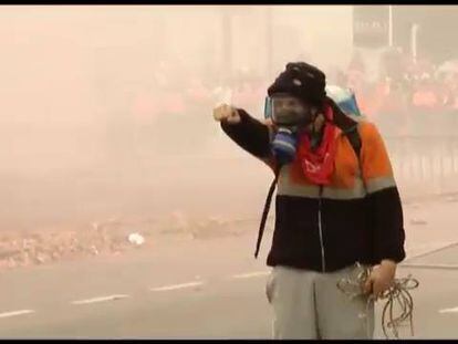 Disturbios y una treintena de heridos en una protesta en Bruselas.