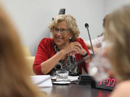Manuela Carmena, este lunes, en la comisión de Cultura y Deportes del Ayuntamiento de Madrid. 
