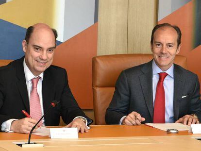 19/04/2021 Foto del acuerdo firmado entre Santander y Mapfre en 2019.
 ESPAÑA EUROPA MADRID ECONOMIA
 SANTANDER
 