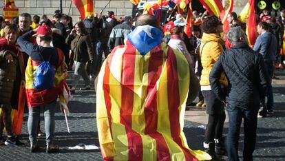 Manifestaci&oacute;n a favor de la unidad de Espa&ntilde;a en  Barcelona.