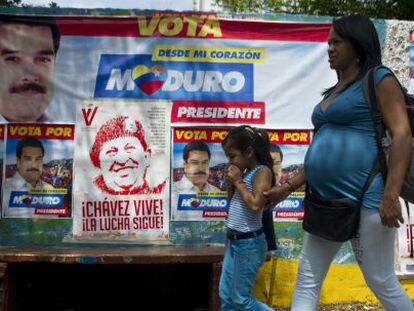 Propaganda de Nicol&aacute;s Maduro en las calles de Caracas.