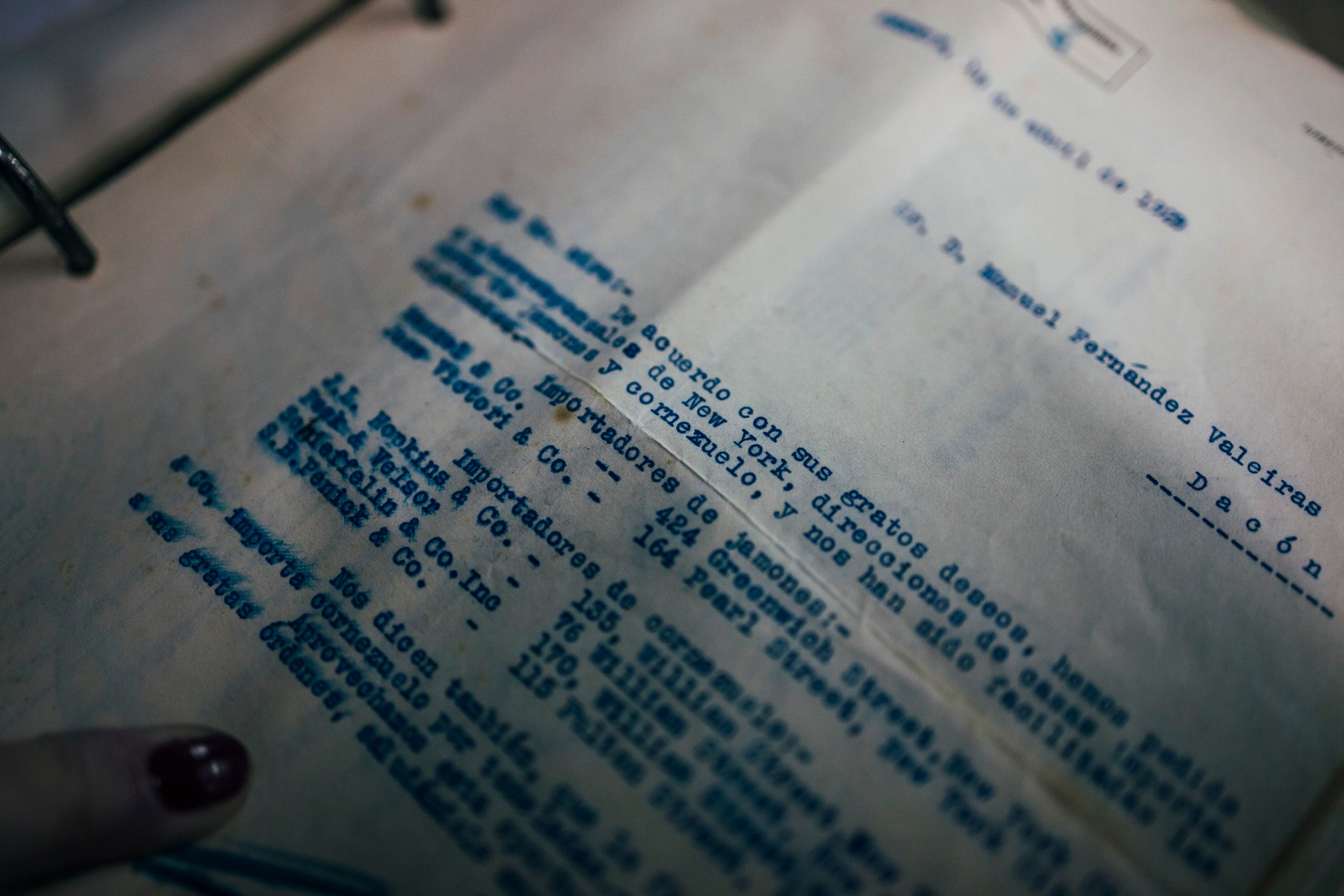 Carta con información sobre importadores de jamones y cornezuelo en Nueva York, conservada en el archivo familiar de Fifa Vázquez en Dacón.