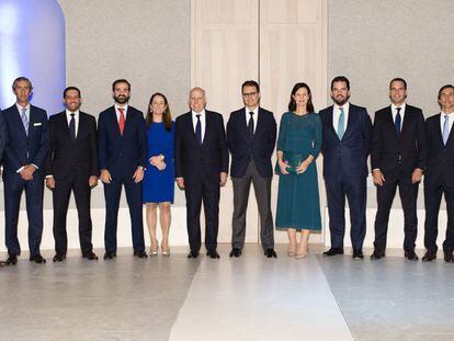 Foto de los 12 nuevos socios de KPMG.