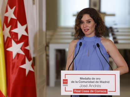 La presidenta de la Comunidad de Madrid, Isabel Díaz Ayuso, este viernes en la sede de la Comunidad, en Madrid.