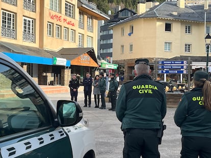 Presentación del plan de actuación 2022-2023 de la Guardia Civil en la estación de esquí de Sierra Nevada, en una imagen de archivo.