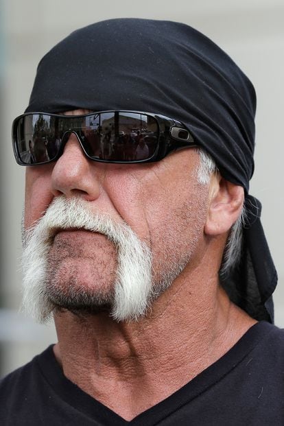 Si hay un bigote mítico, ése es el de Hulk Hogan.