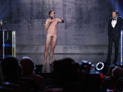 El actor Sébastian Thiéry, desnudo en la gala de los Premios Molière