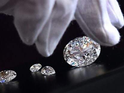 Una subasta de diamantes de Alrosa