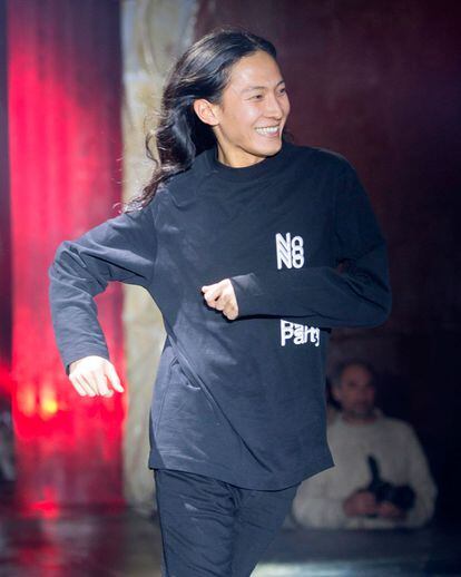 Alexander Wang lució una camiseta con el lema «No after party».