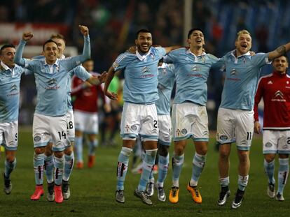 Los jugadores del Celta celebran el pase a las semifinales de Copa