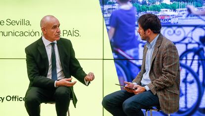 El alcalde de Sevilla Antonio Muñoz, en el encuentro del pasado martes 13 de diciembre.
