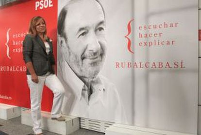 Elena Valenciano en la presentación de la campaña de Rubalcaba.