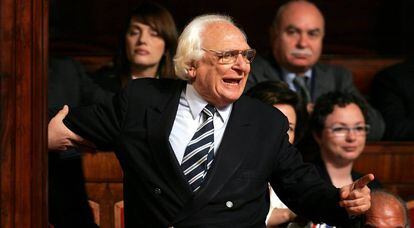 El l&iacute;der del Partido Radical italiano, Marco Pannella, en 2006 en el Senado.