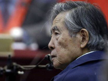 Alberto Fujimori testifica ante un tribunal en marzo.