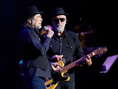 Joaquín Sabina y Pancho Varona actuaban en el Coliseum de A Coruña el 22 de julio de 2017.