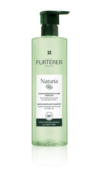 En verano, el cabello sufre más que en cualquier estación. Está sometido a los rayos del sol, al cloro de la piscina y al salitre del mar. Por ello, René Furterer presenta Naturia, la primera gama bio de la marca. Se trata de una cosmética limpia, transparente, natural, responsable y ultrasensorial. Concentran ingredientes –lavanda ecológica, aceite de ricino ecológico– que respetan a la vez la fibrocapilar, el cuero cabelludo y el planeta. La gama a es apta para toda la familia a partir de 3 años. Champú micelar: 18 euros. www.renefurterer.com.