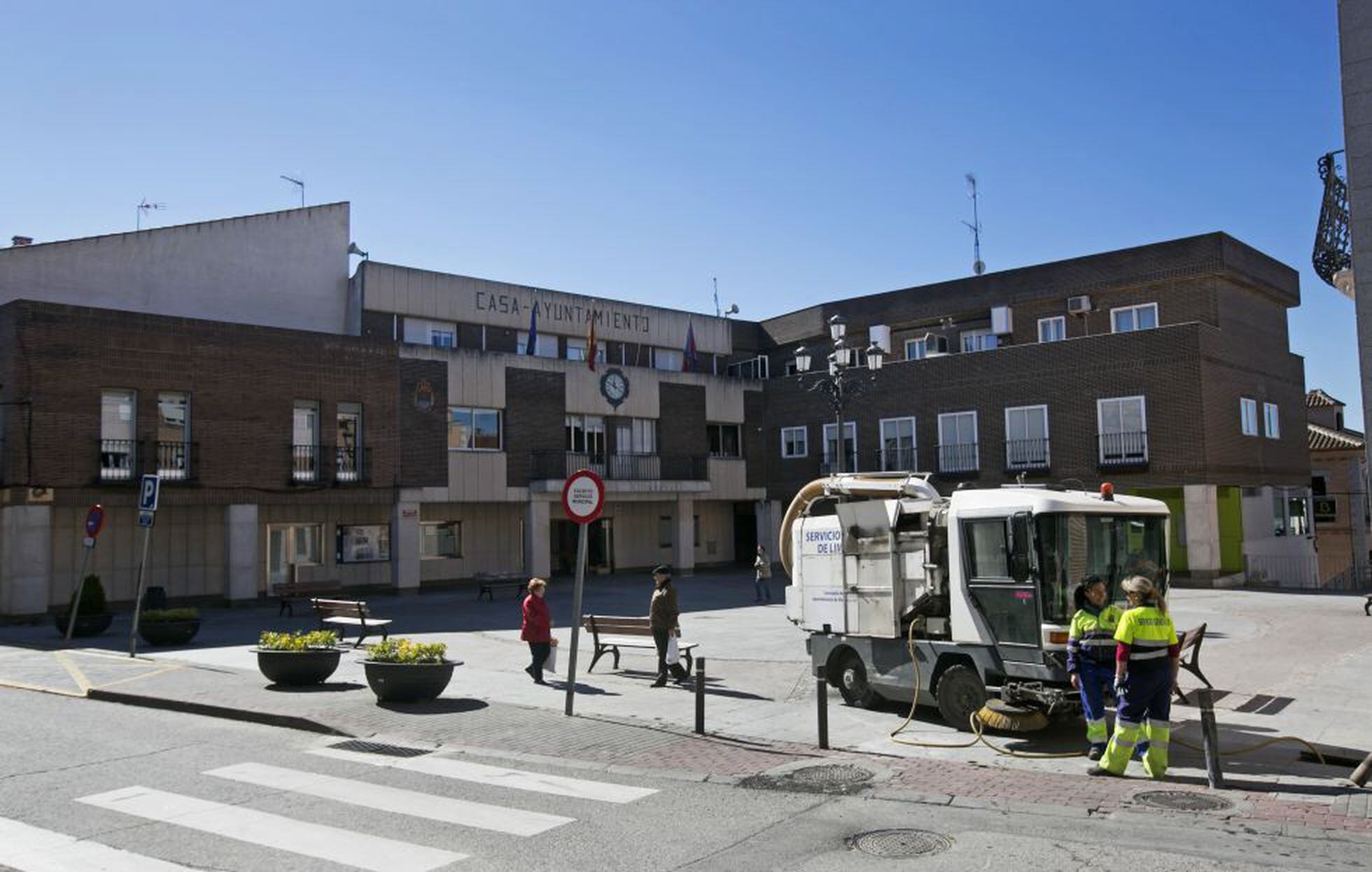 Moraleja de Enmedio, en bancarrota Madrid EL PAÍS Moraleja de Enmedio, en bancarrota Madrid EL PAÍS