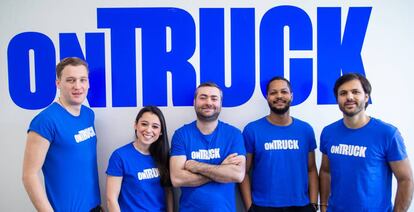 Parte del equipo de Ontruck.