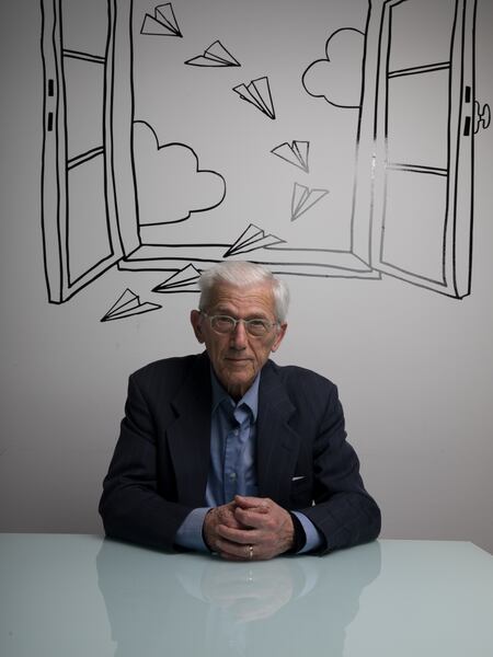 El escritor griego Theodor Kallifatides en la presentación de su libro 'El asedio de Troya', en Madrid el pasado febrero.