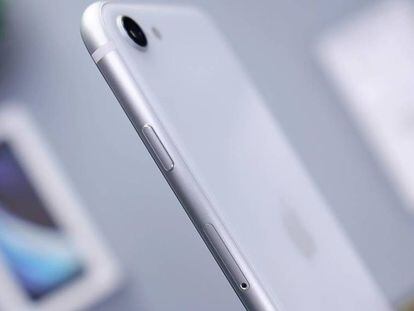 El iPhone SE en peligro: Apple se está planteando cancelarlo, ¿por qué?