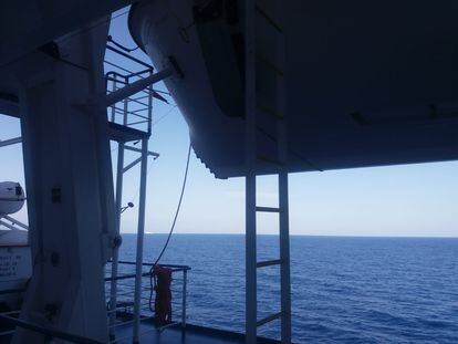 El mar desde la cubierta inferior del 'Sealand'.
