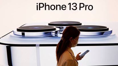 Apple sufre la crisis de las cadenas de suministro con un freno en las ventas de iPhone