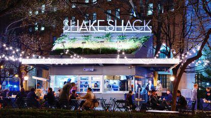 Local de hamburguesas en el parque de Madison Square, en Manhattan.