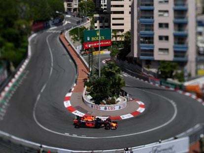 FOTO: Daniel Ricciardo, este sábado en el circuito del GP de Mónaco. / VÍDEO: Fragmento de la carrera.