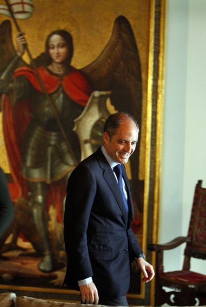 El presidente valenciano, Francisco Camps, hoy en el Palau de la Generalitat.