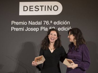 Ana Merino i Laia Aguilar després d'obtenir el Nadal i el Pla. 