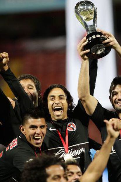 Los jugadores del Tijuana celebran el título.