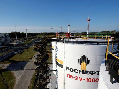 Campo petrol&iacute;fero de Priobskoye, propiedad de Rosneft, en Siberia (Rusia).