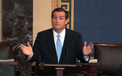 Ted Cruz, durante un momento de su discurso desde el Senado.