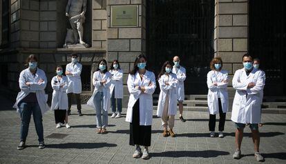 Metges residents de l'Intitut Català de la Salut protesten per la supressió de les guàrdies.