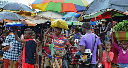 El mercado de Kenema, en Sierra Leona. 