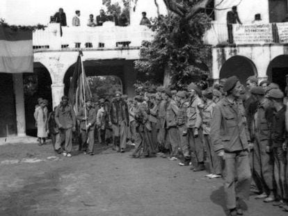 Despedida de las Brigadas Internacionales en L&#039; Espugla de Francoia (Tarragona), en 1938. 