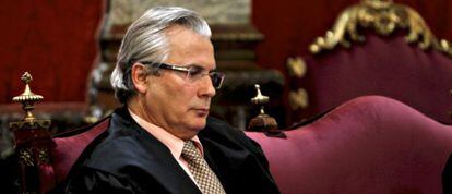 El juez Baltasar Garz&oacute;n, en el Tribunal Supremo en enero de 2012.