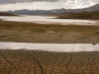 Embalse de la Viñuela, Málaga.