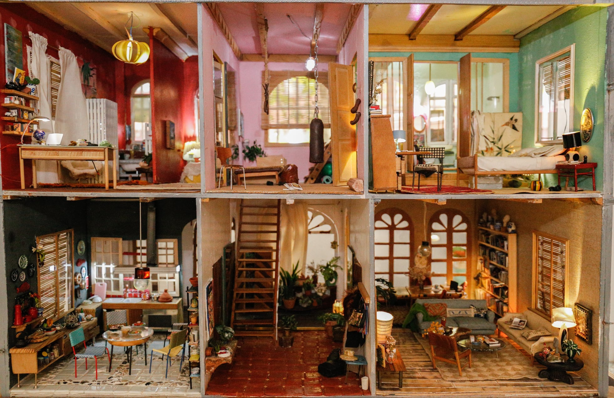 Miniatura, obsesión y memoria: así son las casas de muñecas convertidas ...