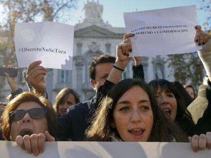 Concentraciones contra el ataque a la libertad de prensa en Baleares, en imágenes