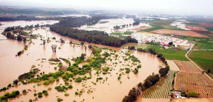 Imagen del pueblo de Barba&ntilde;o, desalojado por la crecida del r&iacute;o