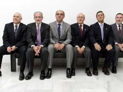 Juan Juliá, Esteban Morcillo, manuel Palomar, el presidente de la sociedad anfitriona Francisco Oltra, Jesús Tadeo y Vicent Climent