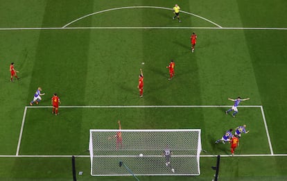 Vista aérea del segundo gol de Japón, anotado por Ao Tanaka.