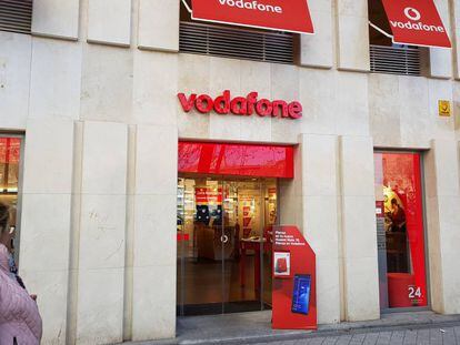 Una tienda de Vodafone en Madrid. 
