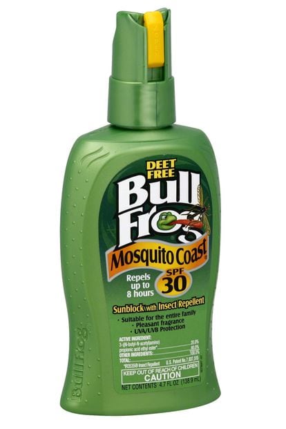 2. Repelente de mosquitos con proteccción solar de Bull Frog (c.p.v.)