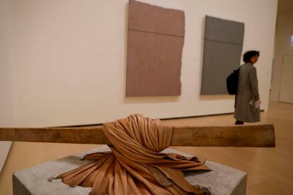 'Torsión' (1968), work by Anselmo at the Guggenheim.