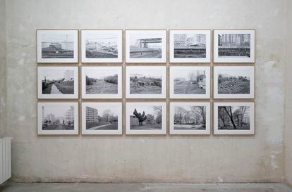 Imagen de la Galería Formato Cómodo de Madrid donde se muestra la exposición 'Carmiño negro' de Damián Ucieda