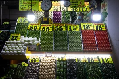 Un puesto de venta de verduras en Ciudad de México.