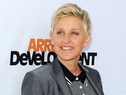 Ellen DeGeneres, que presentará los próximos Oscar, en un estreno reciente en Los Ángeles.